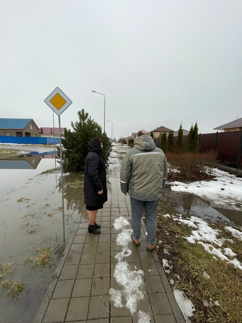 Сход с жителями по вопросам подтопления домовладений.